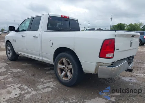 2017 Ram 1500 Slt 4X2 6'4 Box z USA, uszkodzony, nr VIN 1C6RR6GT6HS523711